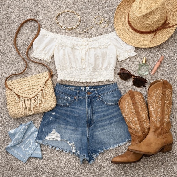 Rewash Super High Rise Mom Shorts Size 11 Distressed Denim Eco Coastal Cowgirl - Picture 3 of 6